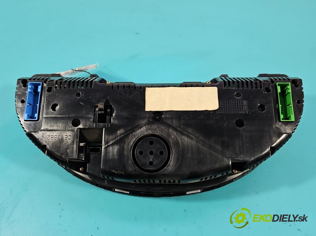 Audi A4 B7 2004-2008 1.9 tdi 116 HP manual 85 kW 1896 cm3 5- prístrojovka/ budíky 0263626055 (Prístrojová doska)