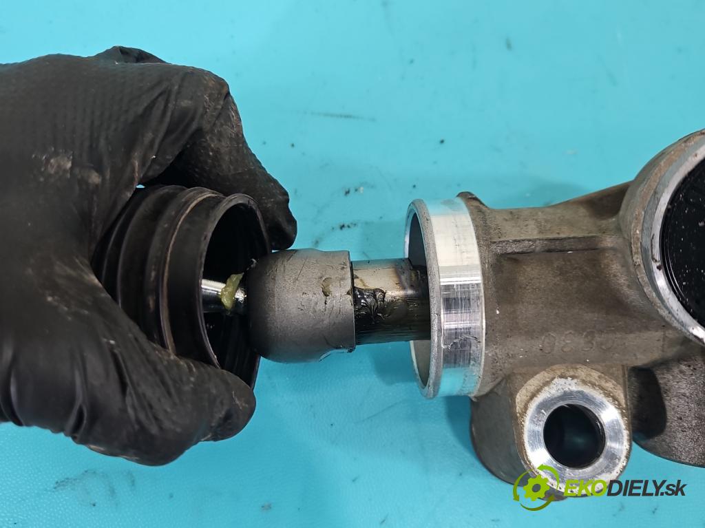 Lexus CT 2010-2022 1.8 VVTI 99 HP automatic 73 kW 1798 cm3 5- Ozubené kolo: volant