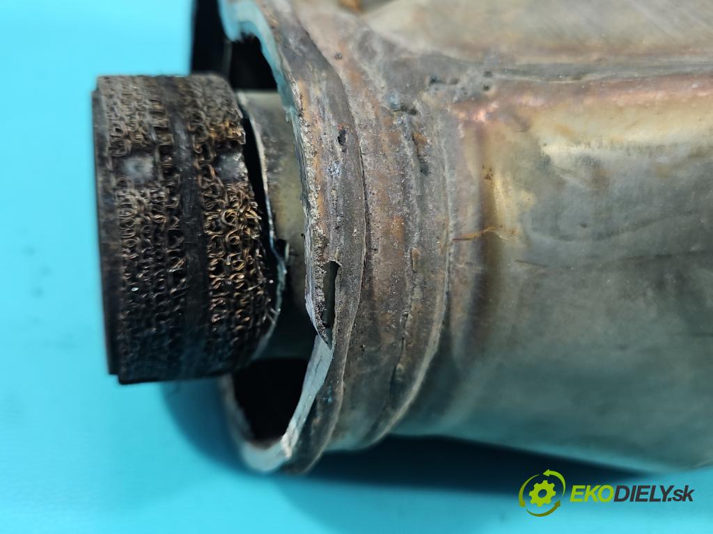 Lexus CT 2010-2022 1.8 VVTI 99 hp automatic 73 kW 1798 cm3 5- Chladič spalin