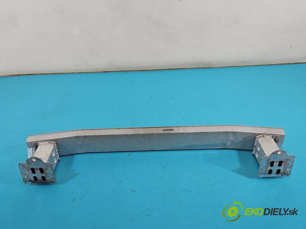 Lexus CT 2010-2022 1.8 VVTI 99 HP automatic 73 kW 1798 cm3 5- výstuha nárazník zadné