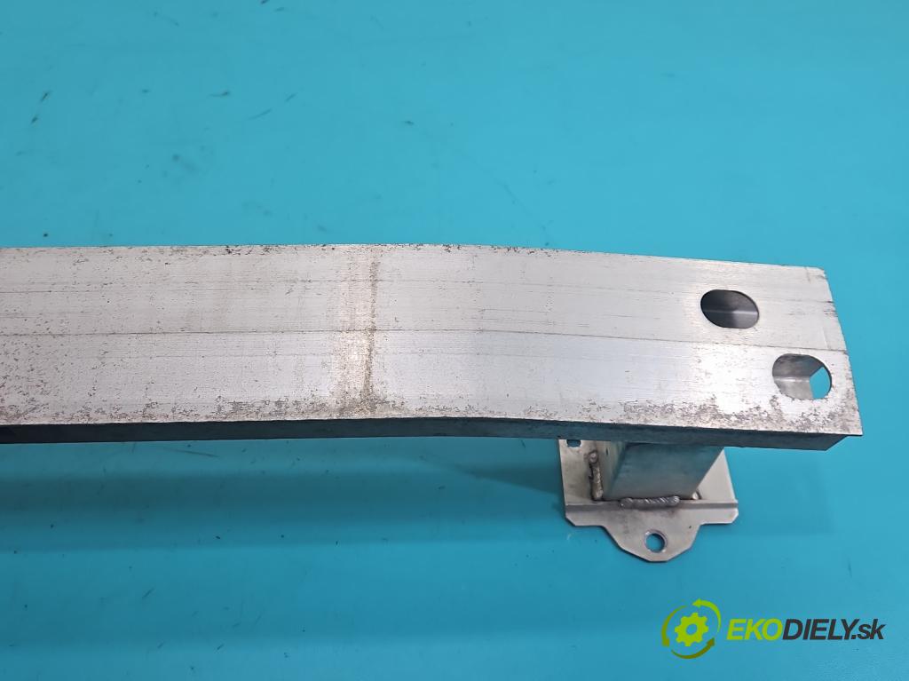 Lexus CT 2010-2022 1.8 VVTI 99 HP automatic 73 kW 1798 cm3 5- výstuha nárazník zadné