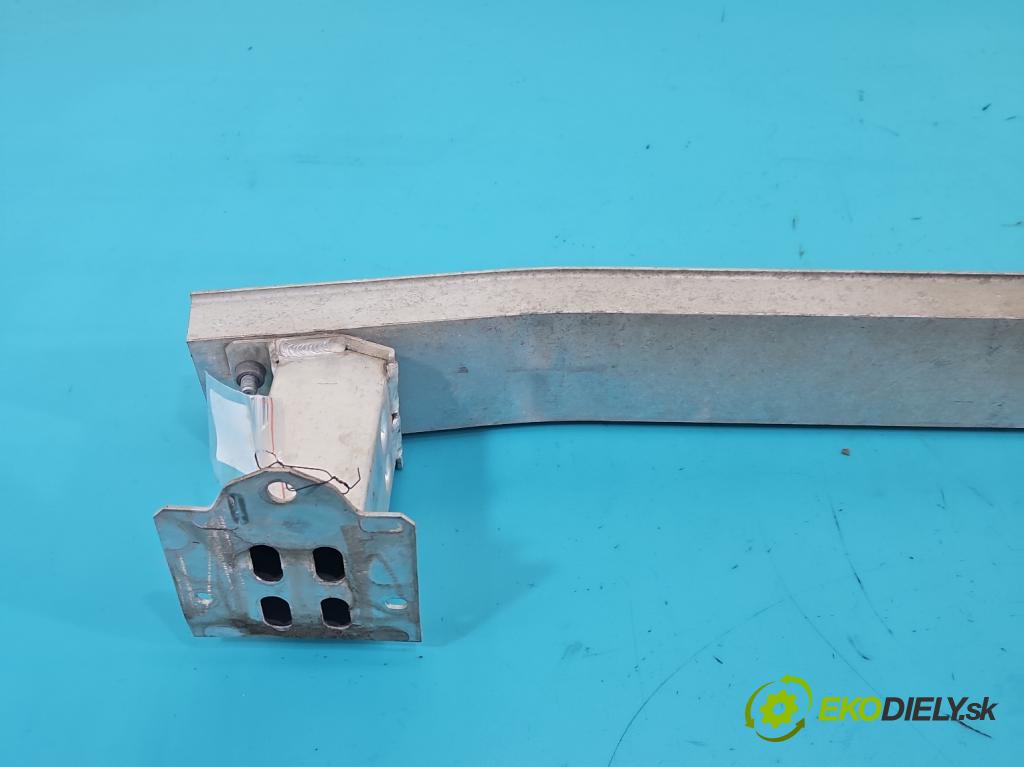 Lexus CT 2010-2022 1.8 VVTI 99 HP automatic 73 kW 1798 cm3 5- výstuha nárazník zadné