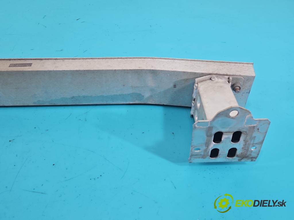 Lexus CT 2010-2022 1.8 VVTI 99 HP automatic 73 kW 1798 cm3 5- výstuha nárazník zadné