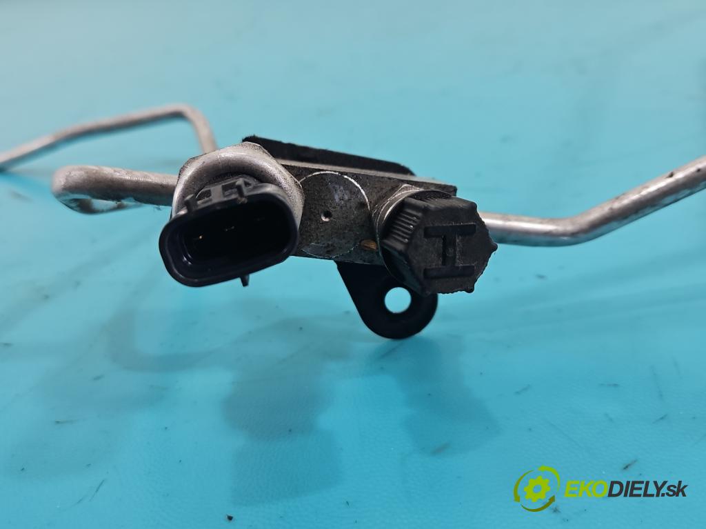 Lexus CT 2010-2022 1.8 VVTI 99 HP automatic 73 kW 1798 cm3 5- rúrka klimatizácie