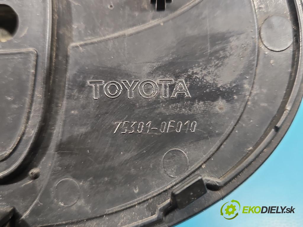Toyota Corolla Verso II 2004-2009 2.2 d4d 136 HP manual 100 kW 2231 cm3 5- miežka 75301-0F010