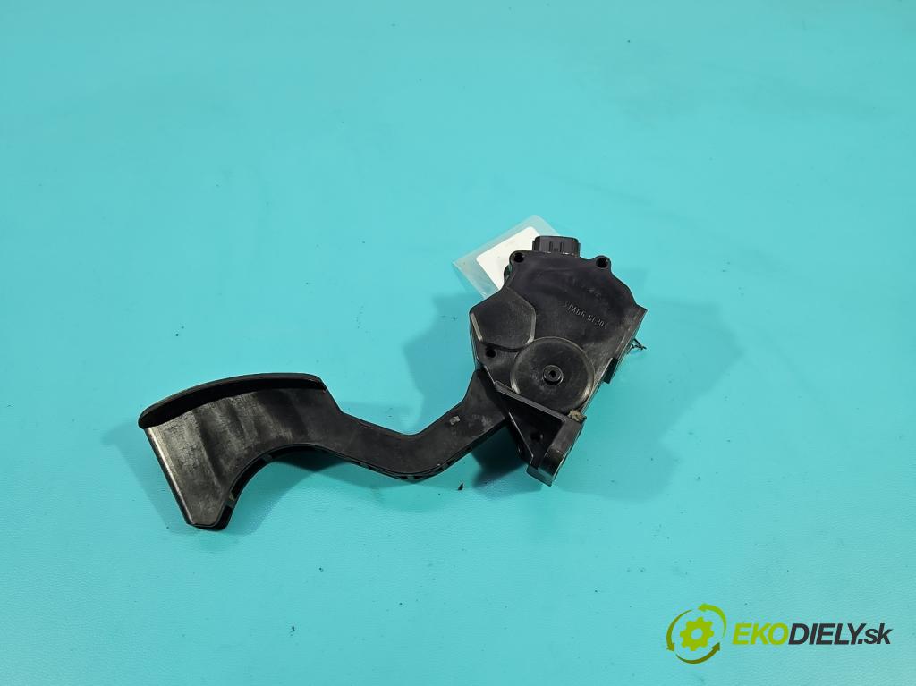 Lexus CT 2010-2022 1.8 VVTI 99 hp automatic 73 kW 1798 cm3 5- pedal plyn: potenciometr: 78110-76091