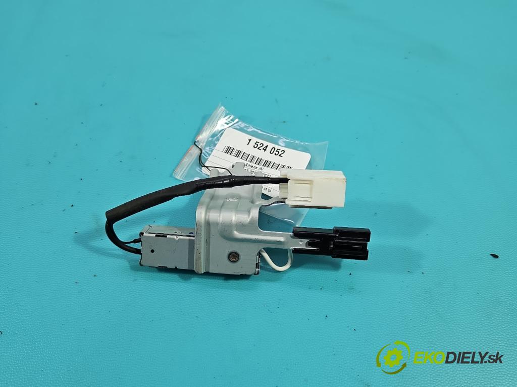 Lexus CT 2010-2022 1.8 VVTI 99 HP automatic 73 kW 1798 cm3 5- Antena 86300-76070