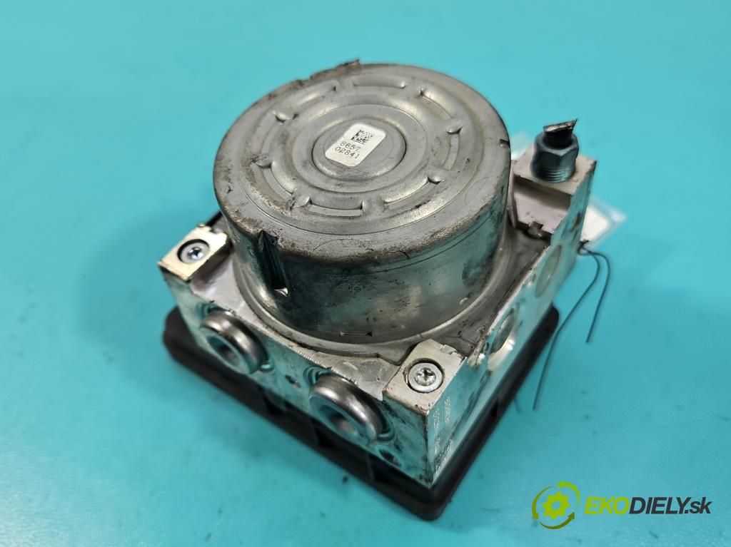 Bmw 3 F30 2011-2018 2.0d 184hp manual 135 kW 1995 cm3 4- čerpadlo abs 6868319 (Pumpa ABS)