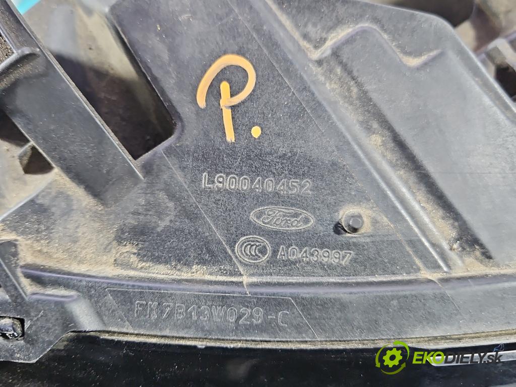 Ford Edge II 2014 - 2021 2.0 ECOBOOST: 245KM automatic 180 kW 1999 cm3 5- světlo pravý FK7B-13W029-CG (Pravé přední světlo)