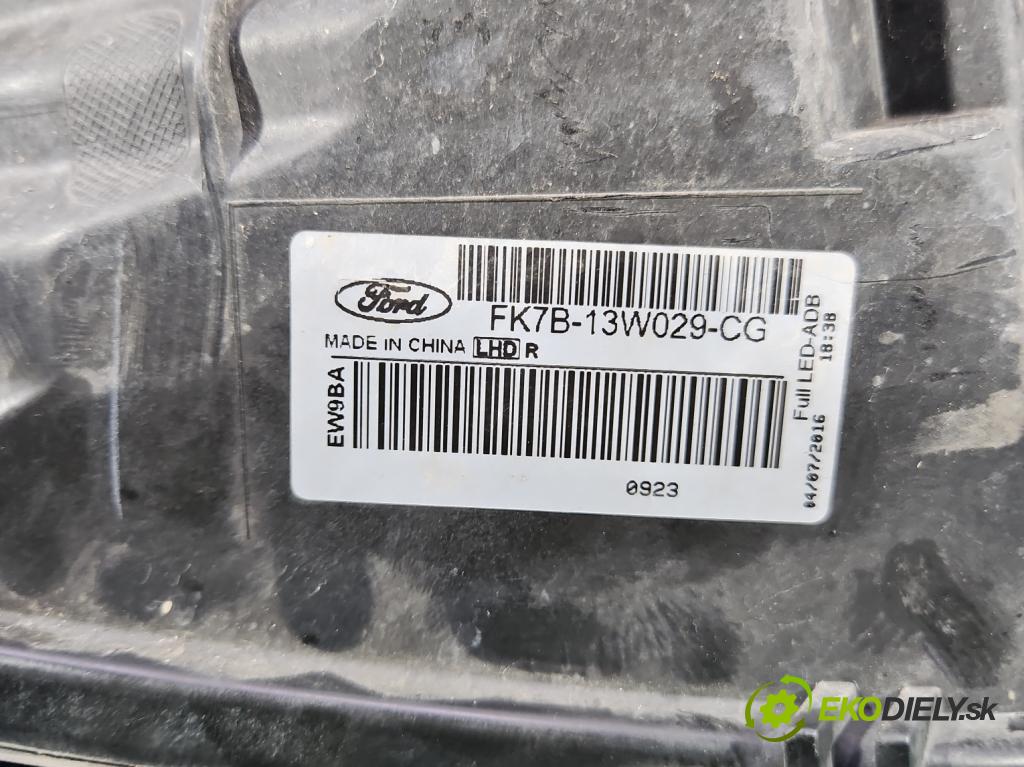 Ford Edge II 2014 - 2021 2.0 ECOBOOST: 245KM automatic 180 kW 1999 cm3 5- světlo pravý FK7B-13W029-CG (Pravé přední světlo)