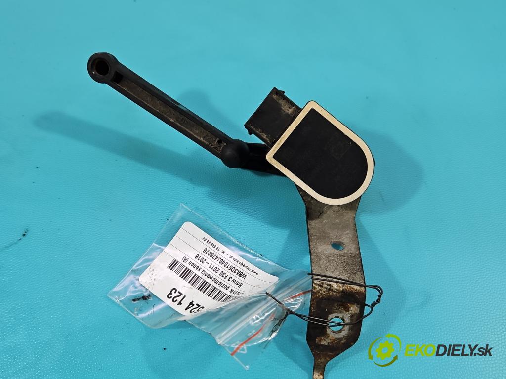 Bmw 3 F30 2011-2018 2.0d 184hp manual 135 kW 1995 cm3 4- snímač nastavenia xenon 6860843 (Snímač)