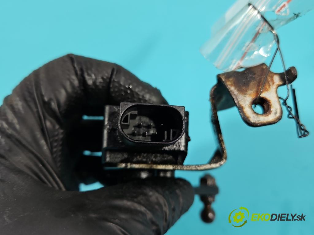 Bmw 3 F30 2011-2018 2.0d 184hp manual 135 kW 1995 cm3 4- snímač nastavenia xenon 37146797816 (Snímač)