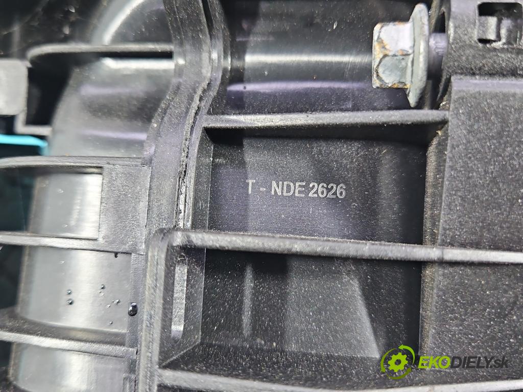 Bmw 3 F30 2011-2018 2.0d 184hp manual 135 kW 1995 cm3 4- zvod nasávací 857079101 (Sacie potrubie)