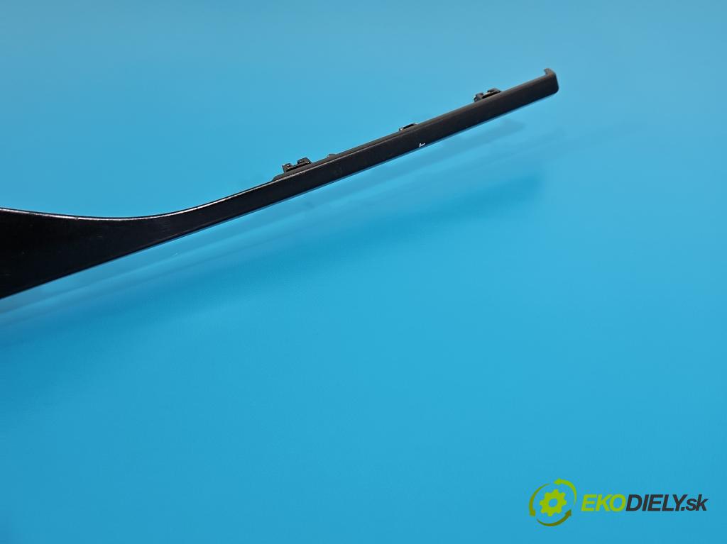 Bmw 3 F30 2011-2018 2.0d 184hp manual 135 kW 1995 cm3 4- Mřížka: kúrenia stredová 27648710 (Mriežka kúrenia (fukár))