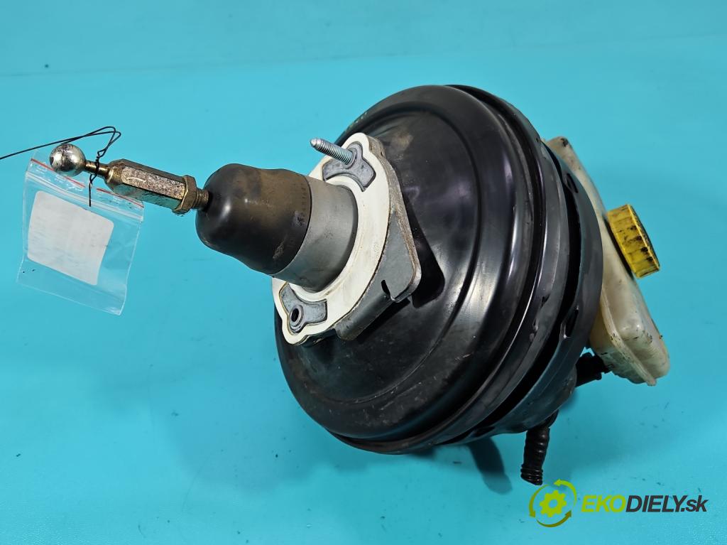 Audi A4 B6 2000-2004 2.0 20v 131 HP manual 96 kW 1984 cm3 4- servo brzdové 8E0612105J