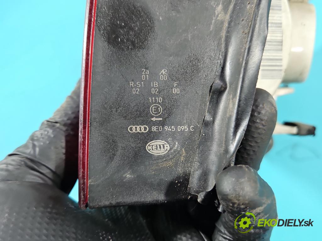 Audi A4 B6 2000-2004 2.0 20v 131 HP manual 96 kW 1984 cm3 4- svetlo / reflektor zadné ľavé 8E0945095C (Kľučka dverí ostatné)