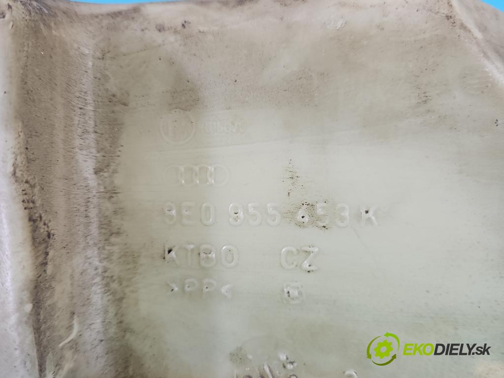 Audi A4 B6 2000-2004 2.0 20v 131 HP manual 96 kW 1984 cm3 4- nádržka tekutina: ostrekovačov 8E0955453AF