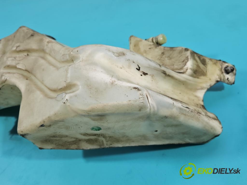 Audi A4 B6 2000-2004 2.0 20v 131 HP manual 96 kW 1984 cm3 4- nádržka tekutina: ostrekovačov 8E0955453AF