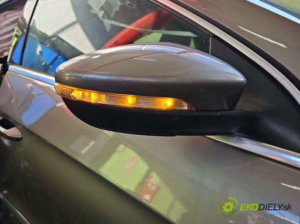 Vw Passat CC 2008-2016 2.0 TDI 140 hp manual 103 kW 1968 cm3 4- zpětné zrcátko pravé  (Klika dveří ostatní)