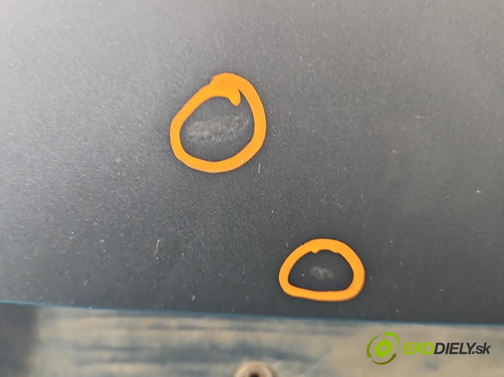 Skoda Fabia I 1999-2007 1.2 12V 64 hp manual 47 kW 1198 cm3 5- zadní kufrové dveře  (Zadní kapota (kufr))