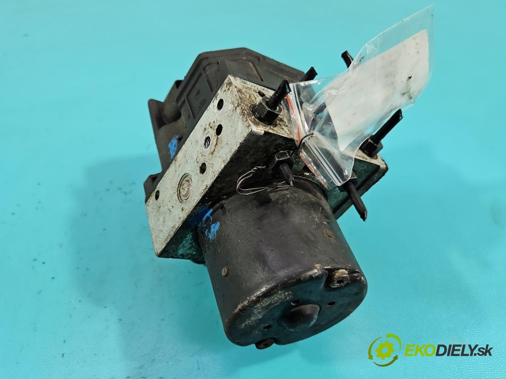 Skoda Fabia I 1999-2007 1.2 12V 64 HP manual 47 kW 1198 cm3 5- čerpadlo abs 6Q0614117E (Pumpa ABS)