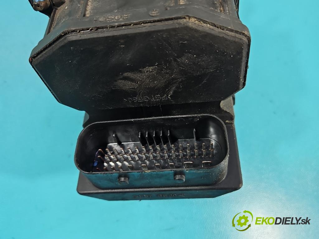 Skoda Fabia I 1999-2007 1.2 12V 64 HP manual 47 kW 1198 cm3 5- čerpadlo abs 6Q0614117E (Pumpa ABS)