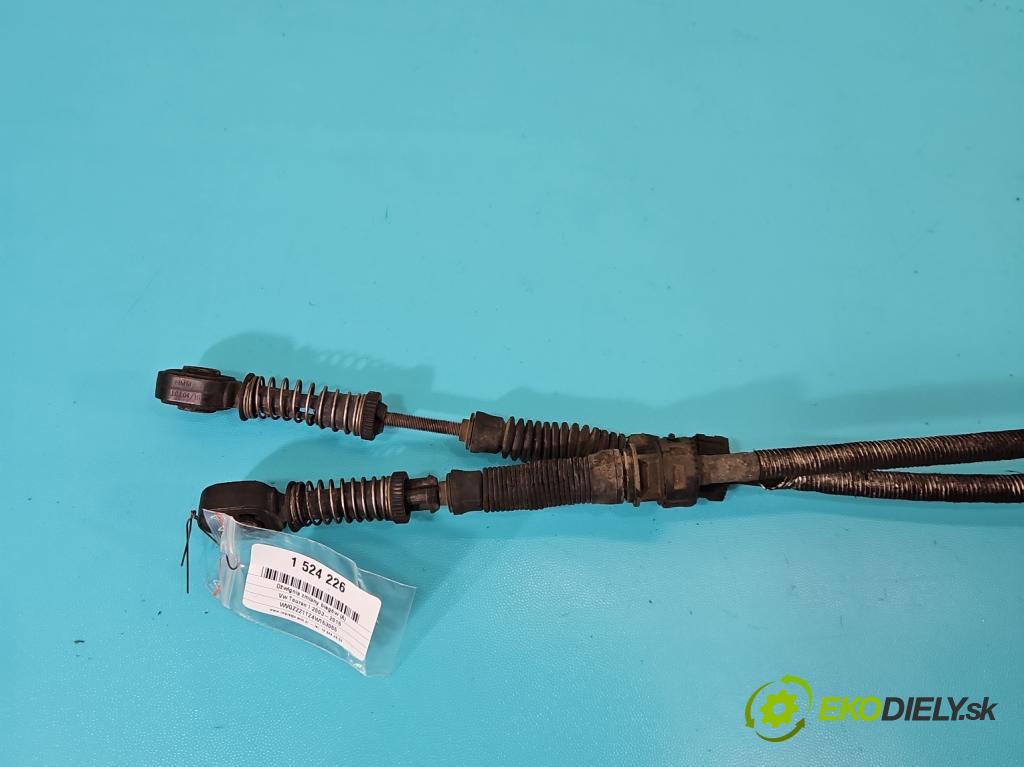 Vw Touran I 2003-2015 1.9 tdi 101 HP manual 74 kW 1896 cm3 5- Páka: Změny: stupeň,rýchlosť 1K0711061A (Rýchlostná páka (kulisa))