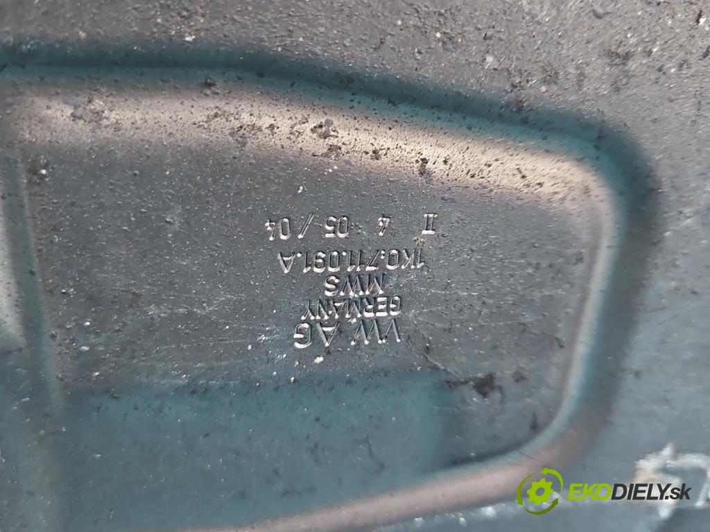 Vw Touran I 2003-2015 1.9 tdi 101 HP manual 74 kW 1896 cm3 5- Páka: Změny: stupeň,rýchlosť 1K0711061A (Rýchlostná páka (kulisa))