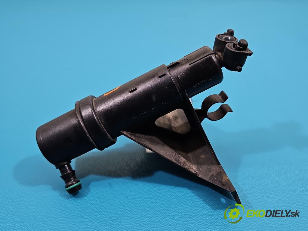 Vw Touran I 2003-2015 1.9 tdi 101 HP manual 74 kW 1896 cm3 5- ostrekovač reflektor: ľavý 1T0955978 (Motorček ostrekovačov)