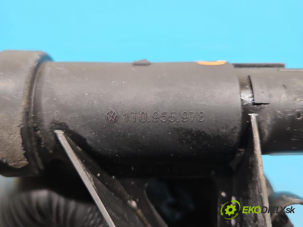 Vw Touran I 2003-2015 1.9 tdi 101 HP manual 74 kW 1896 cm3 5- ostrekovač reflektor: pravý 1T0955978