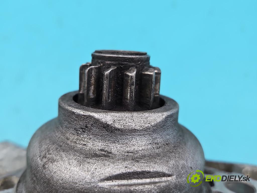 Vw Touran I 2003-2015 1.9 tdi 101 hp manual 74 kW 1896 cm3 5- startér: 02Z911023H (Startér)