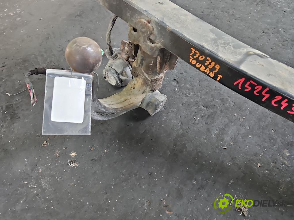 Vw Touran I 2003-2015 1.9 tdi 101 hp manual 74 kW 1896 cm3 5- oko tažné  (Tažné zařízení)