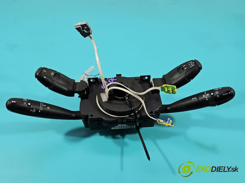 Citroen Xsara II 2000-2004 2.0 16V 136 HP manual 100 kW 1997 cm3 5- prepínač komplex: 96511201XT (Prepínacie páčky pod volantom)