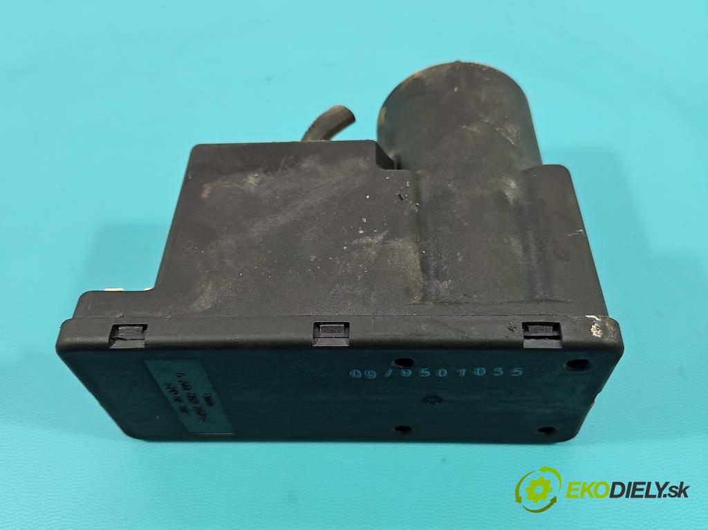 Audi A4 B5 1994-2001 1.9 tdi 90 HP manual 66 kW 1896 cm3 4- Centrální: zámek: 4A0862257A