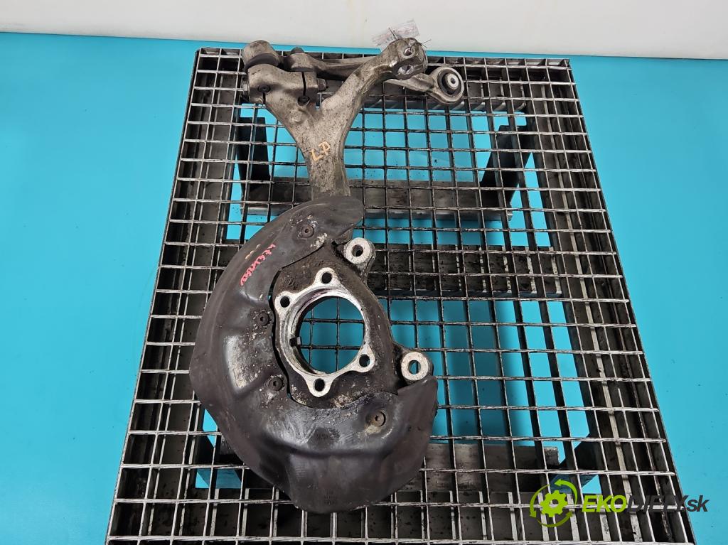 Audi A6 C6 2004-2011 2.7 TDI 179KM automatic 132 kW 2698 cm3 5- náboj levé  (Náboj kola)