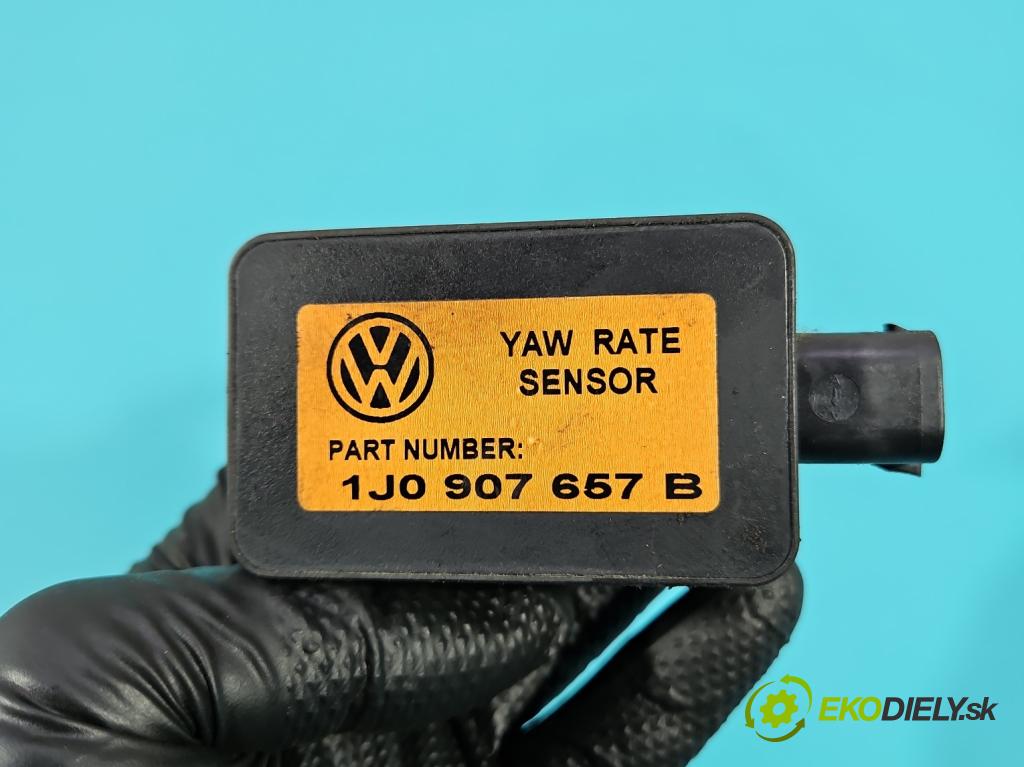 Audi A3 8L 1996-2003 1.8 20V 125 HP manual 92 kW 1781 cm3 5- snímač ESP 1J0907657B