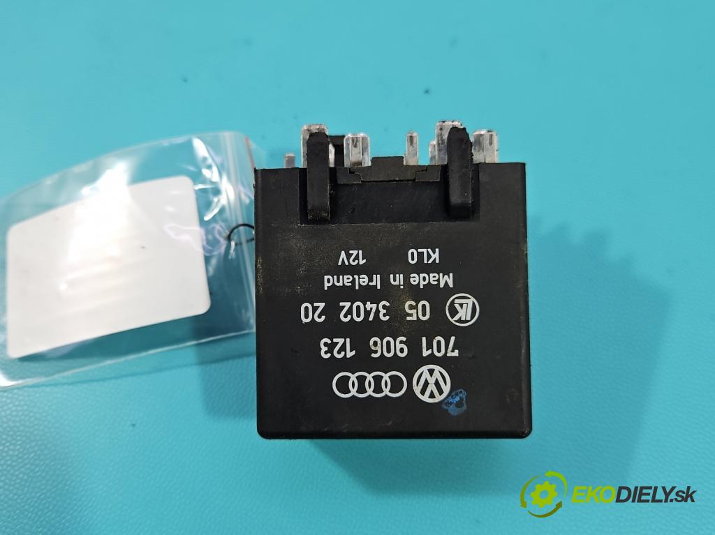 Vw Transporter T4 1990-2003 1.9 TD 68 HP manual 50 kW 1896 cm3 5- Relé: svíčky: zařicích: 701906123 (Relé)