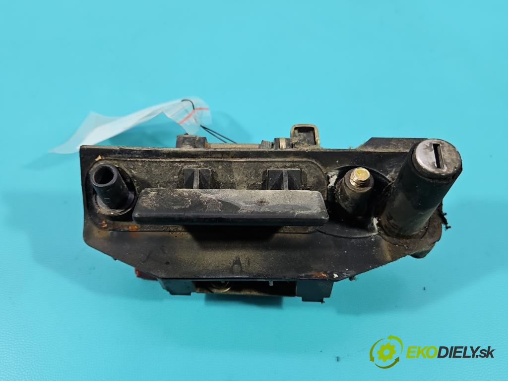 Vw Transporter T4 1990-2003 1.9 TD 68 HP manual 50 kW 1896 cm3 5- rukoväť kufrové dvere zadné 701829239E