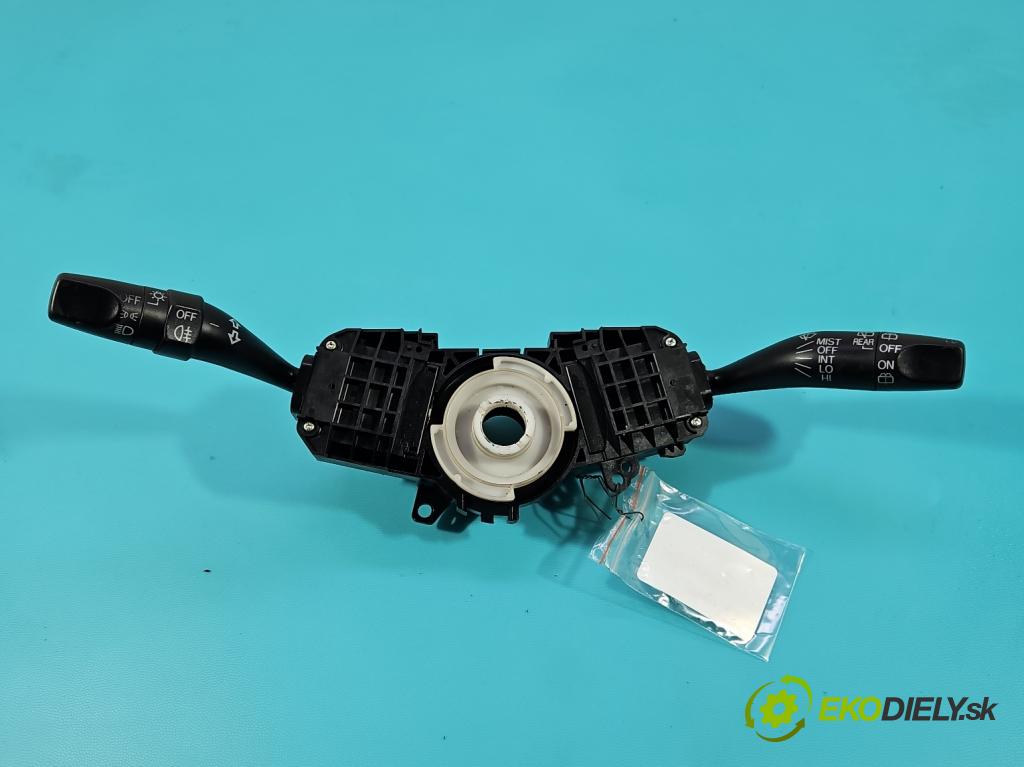 Honda Jazz II 2002-2008 1.3 83 HP manual 61 kW 1339 cm3 5- prepínač komplex:  (Prepínacie páčky pod volantom)