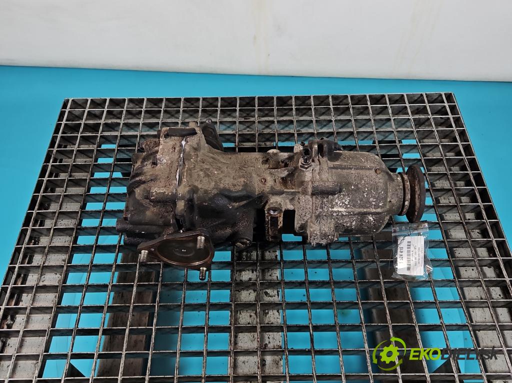Suzuki SX4 I 2006-2014 2.0 16v 143 HP automatic 105 kW 1995 cm3 5- Most: zadní: