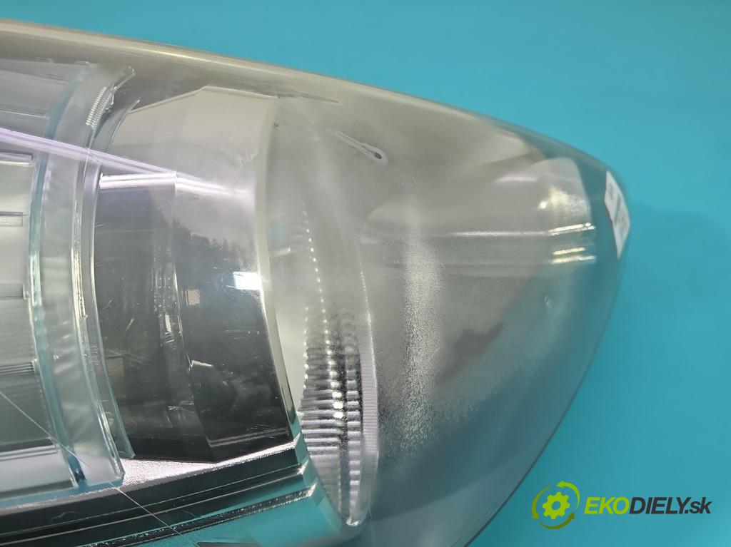 Honda Jazz II 2002-2008 1.3 83 HP manual 61 kW 1339 cm3 5- Reflektor: pravý  (Svetlo predné pravé)