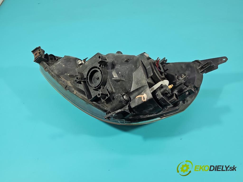 Honda Jazz II 2002-2008 1.3 83 HP manual 61 kW 1339 cm3 5- Reflektor: pravý  (Svetlo predné pravé)