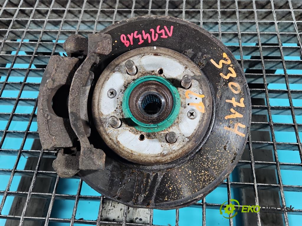 Honda Jazz II 2002-2008 1.3 83 hp manual 61 kW 1339 cm3 5- náboj levé  (Náboj kola)