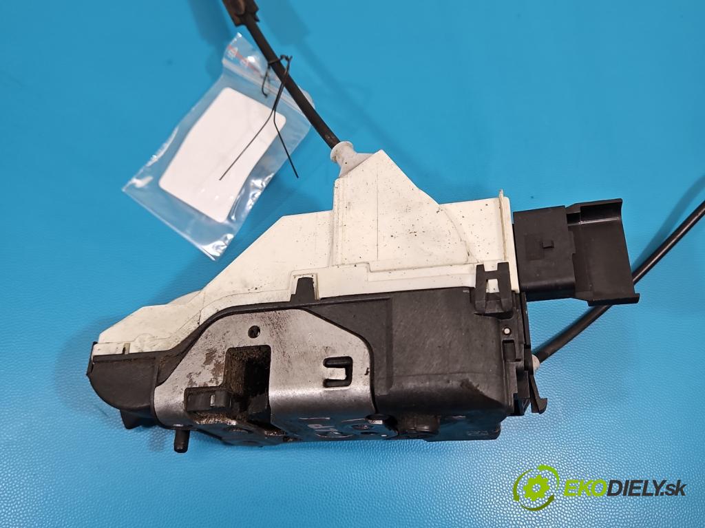 Citroen Berlingo II 2008-2018 1.6 hdi 90 hp manual 66.2 kW 1560 cm3 5- zámek přední levý