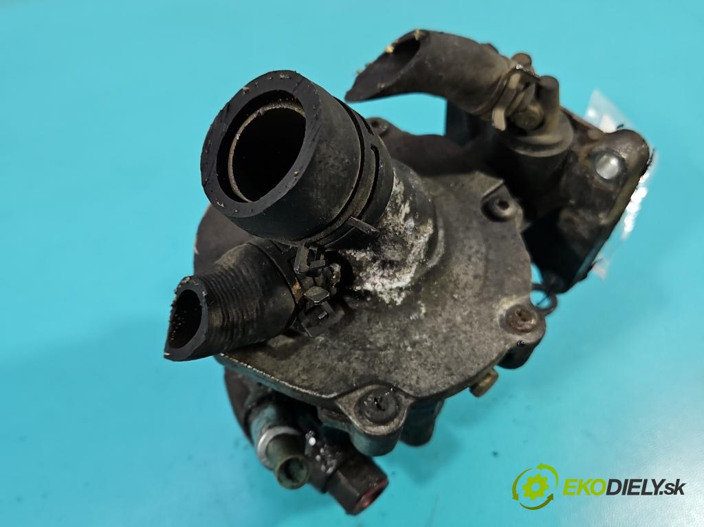 Ford Mondeo Mk3 2000-2007 2.0 tddi 90 hp manual 66 kW 1988 cm3 5- čerpadlo posilovač XS71-3A674-BE (Servočerpadlo)