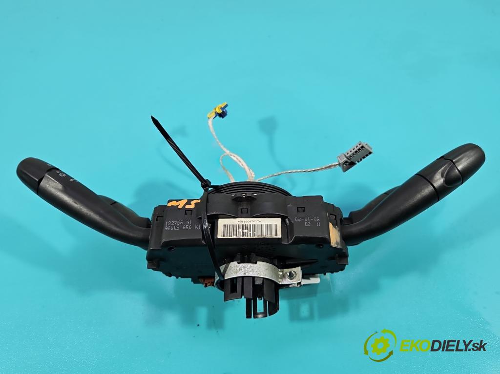 Peugeot 307 2.0 16V 136 HP manual 100 kW 1997 cm3 3- prepínač komplex: 96605656XT (Prepínacie páčky pod volantom)