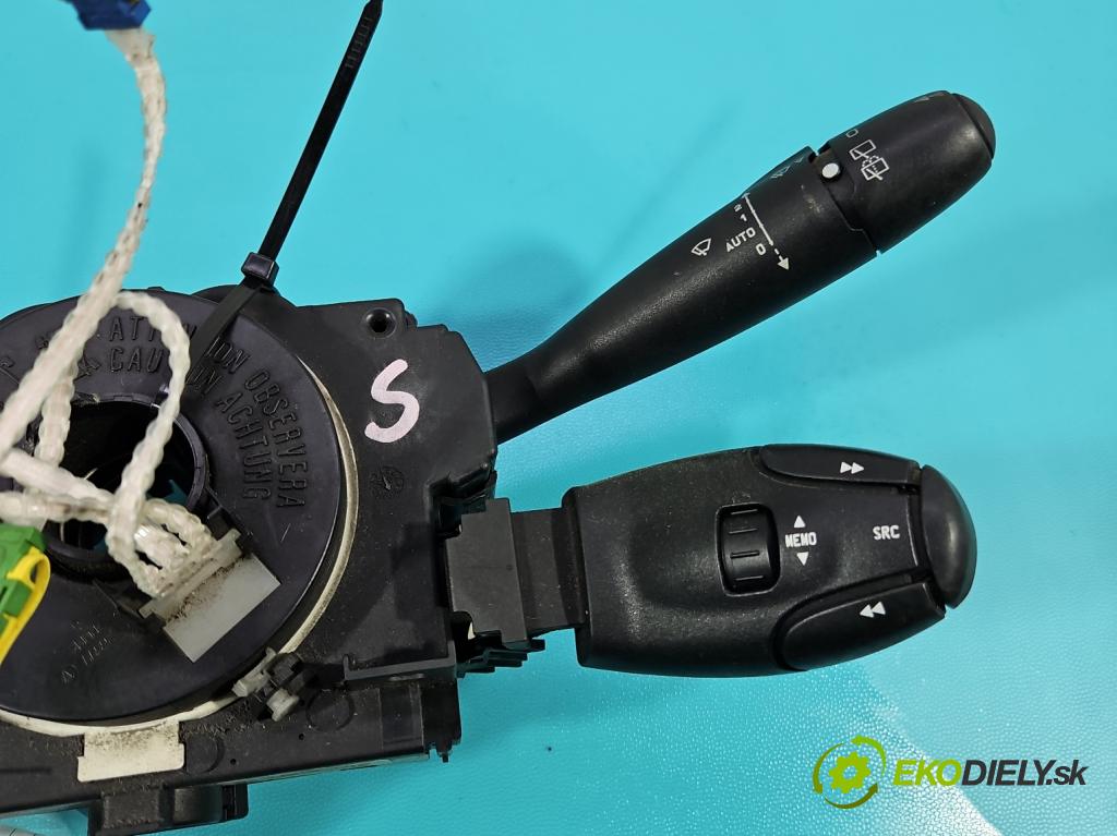 Peugeot 307 2.0 16V 136 HP manual 100 kW 1997 cm3 3- prepínač komplex: 96605656XT (Prepínacie páčky pod volantom)