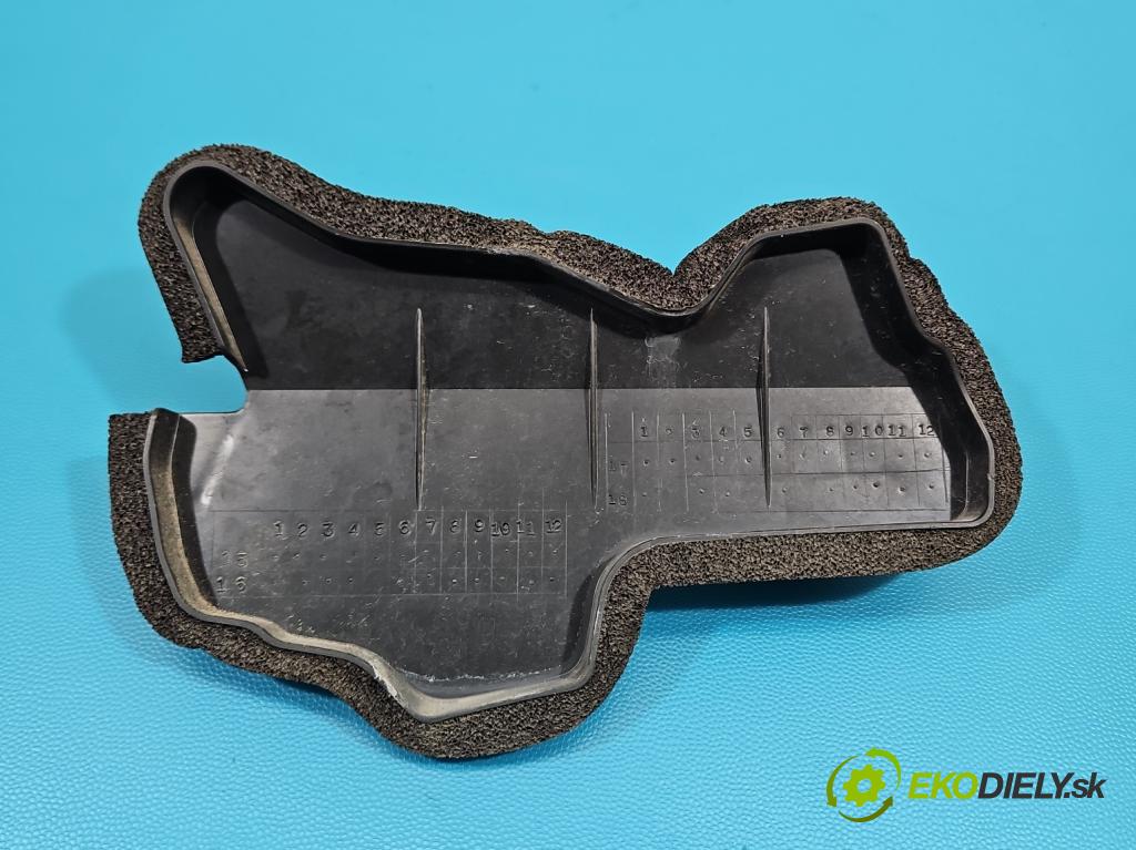 Lexus CT 2010-2022 1.8 VVTI 99 HP automatic 73 kW 1798 cm3 5- kryt plast 55734-76010