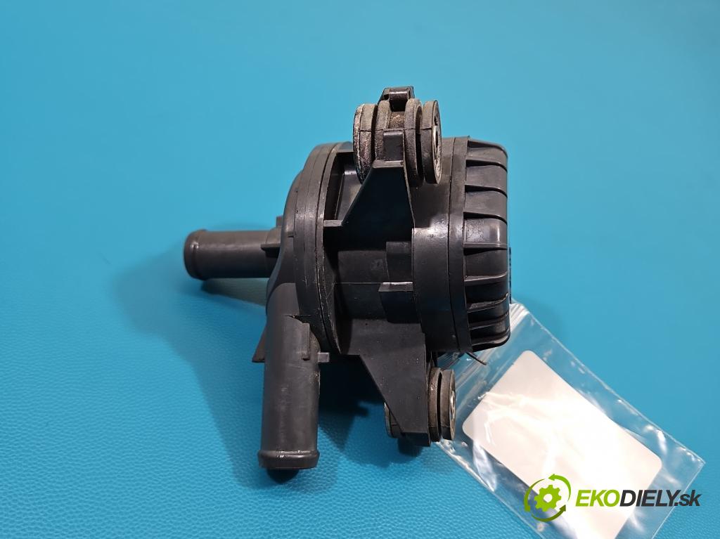 Lexus CT 2010-2022 1.8 VVTI 99 hp automatic 73 kW 1798 cm3 5- čerpadlo oběh: vody G9040-52010