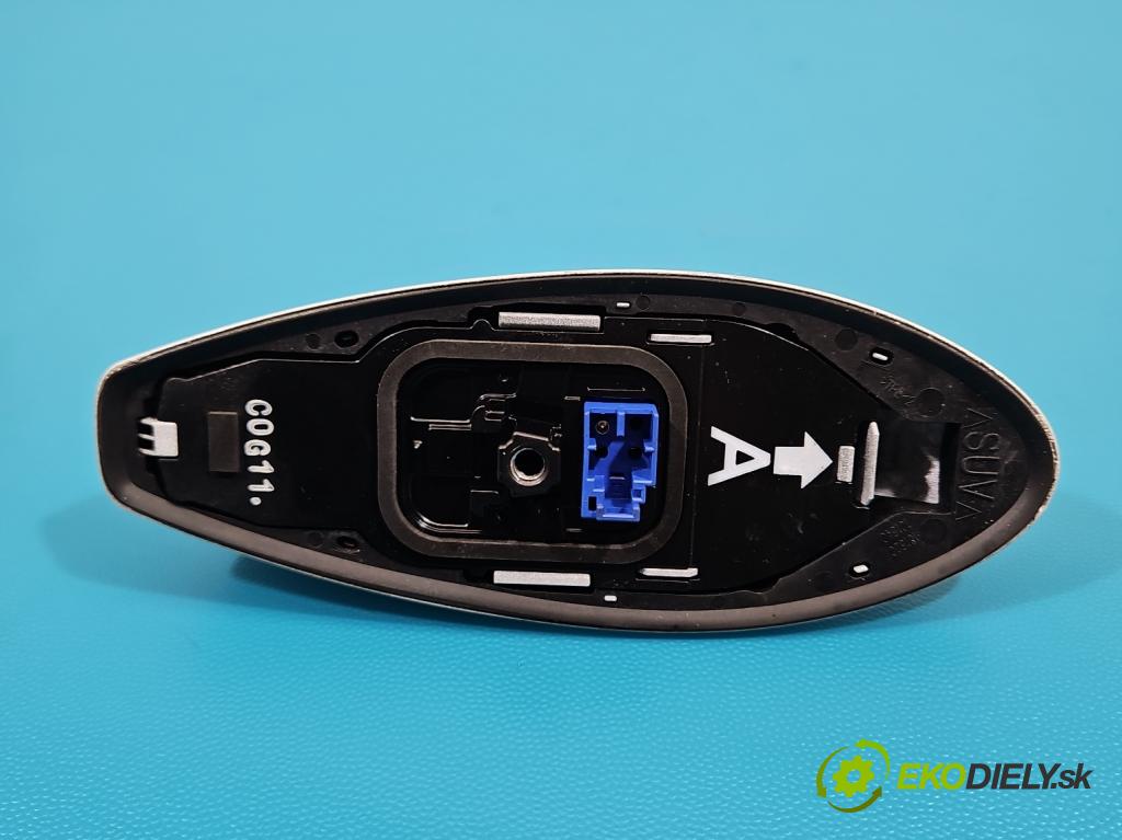Lexus CT 2010-2022 1.8 VVTI 99 HP automatic 73 kW 1798 cm3 5- Antena